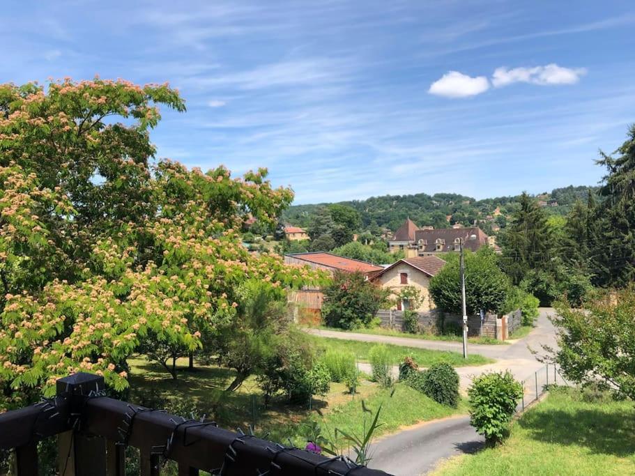La Boetienne Appartement Jardin A Sarlat Exterior foto